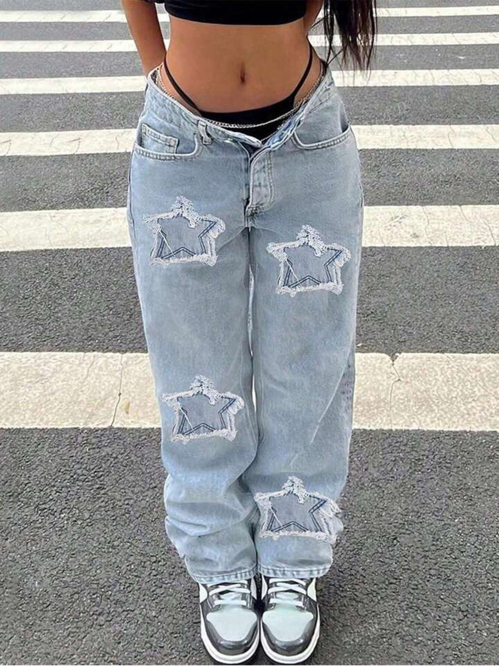 SHEIN Women’s Casual Street Style Light Wash Star Patch Baggy Jeans - Med
